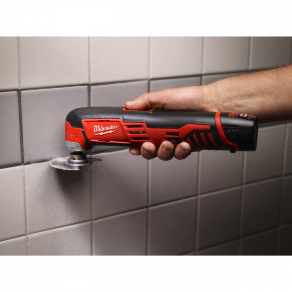 Multiherramienta subcompacta Milwaukee M12 C12 - Imagen 9