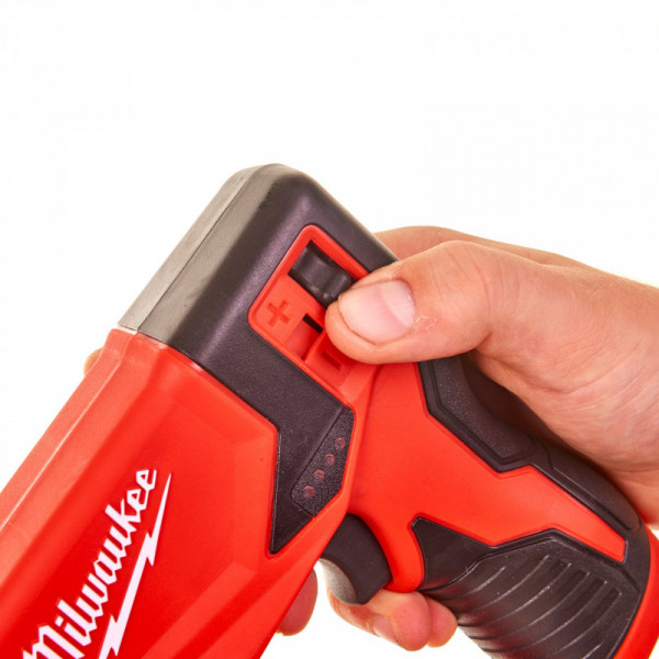 Grapadora Milwaukee Subcompacta M12 - Imagen 3